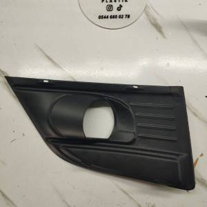 Citroen C4 Picasso Sis Farı Çerçevesi Sağ / Sol